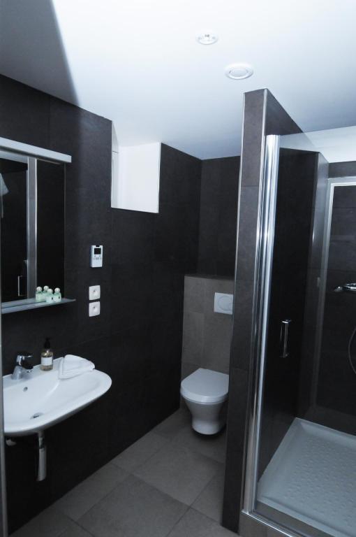 Apartamento Les Communs Du Manoir Écully Habitación foto